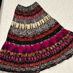 Chic Black and Red Tiered Bohemian Maxi Skirt #B058